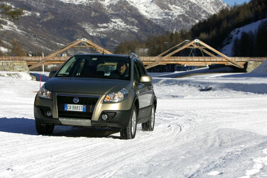 Fiat Sedici (189) 2006 года  (фото 76 из 137)